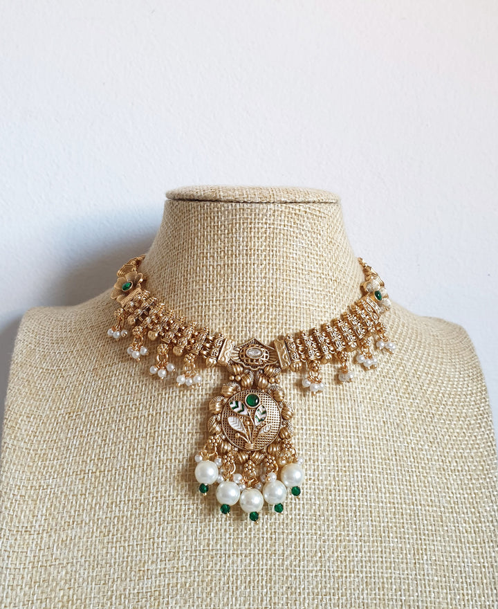 Fiona Necklace Set