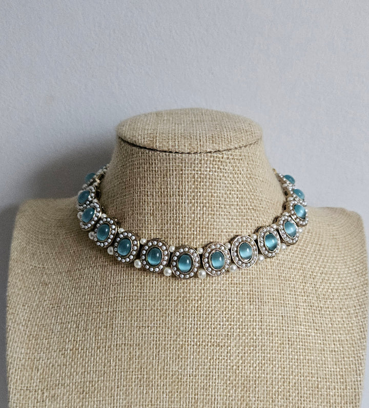 Kiana Polki Necklace Set