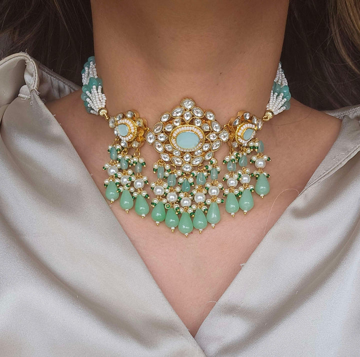 Babita Pachi Kundan Choker/Necklace set
