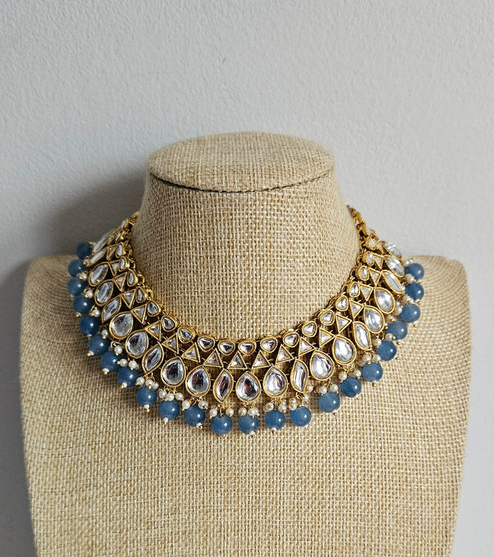Binajit Necklace Set