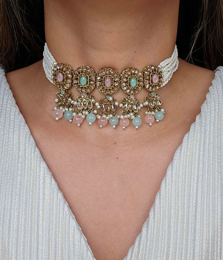 Lopa Choker Set