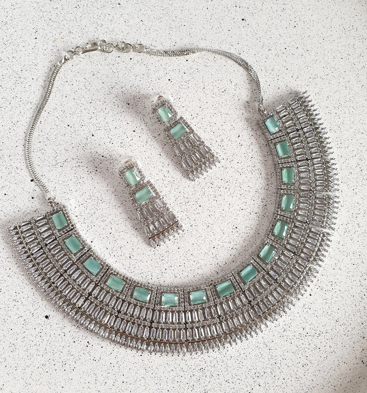 Yusaf Necklace Set