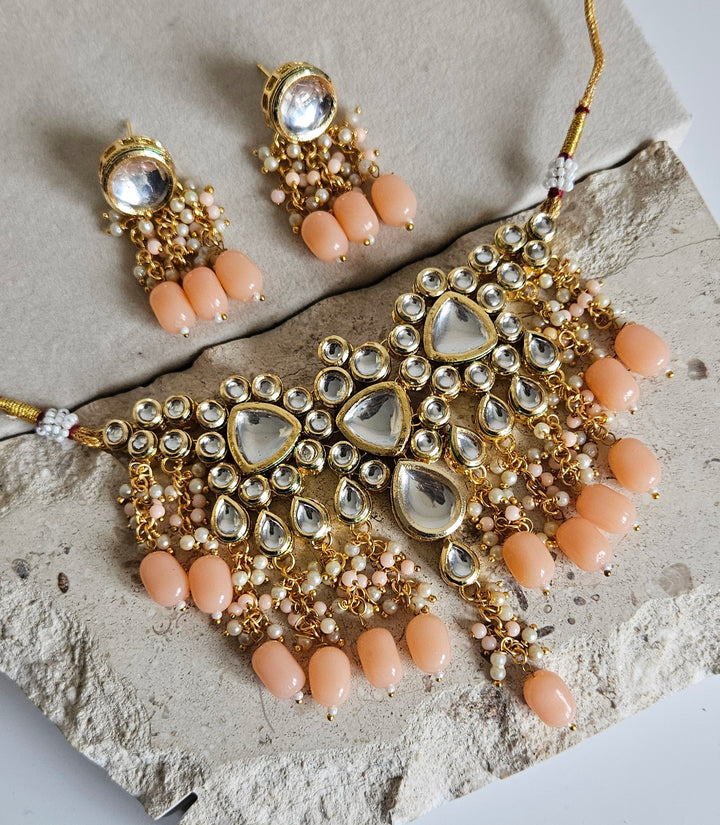 Ava Choker Set