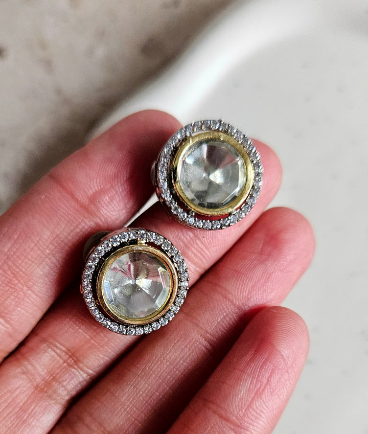 Zeina Studs
