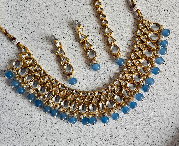 Binajit Necklace Set