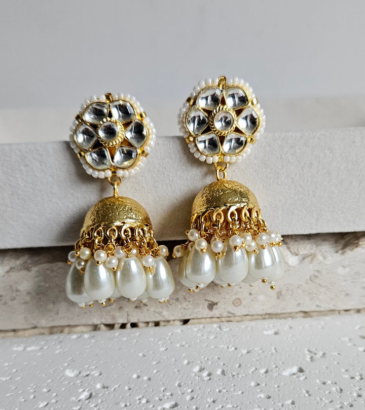 Alia Jhumke/Earrings