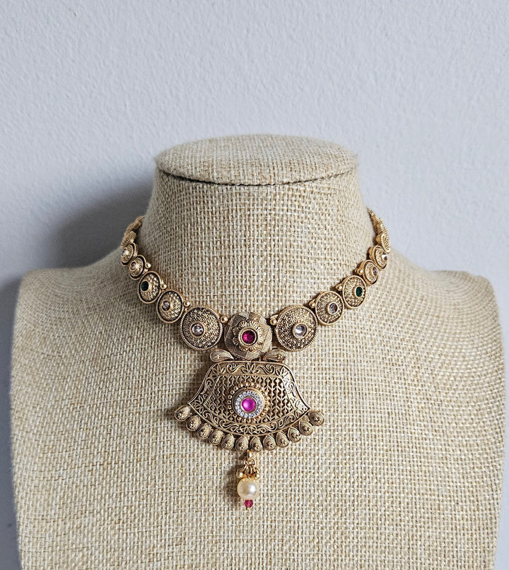 Adaline Necklace Set