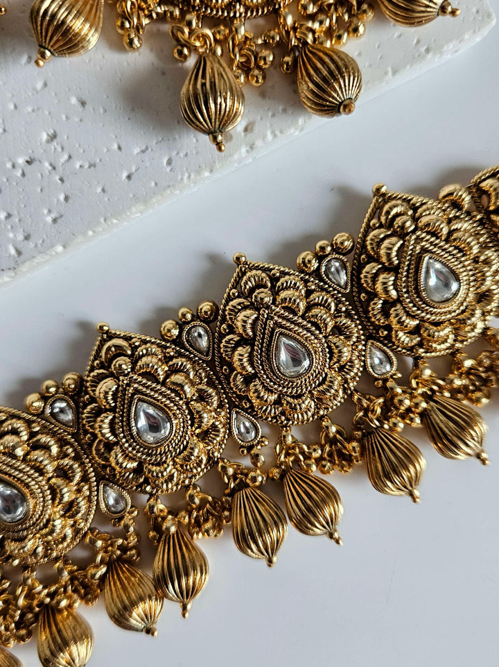 Yamini Choker Set
