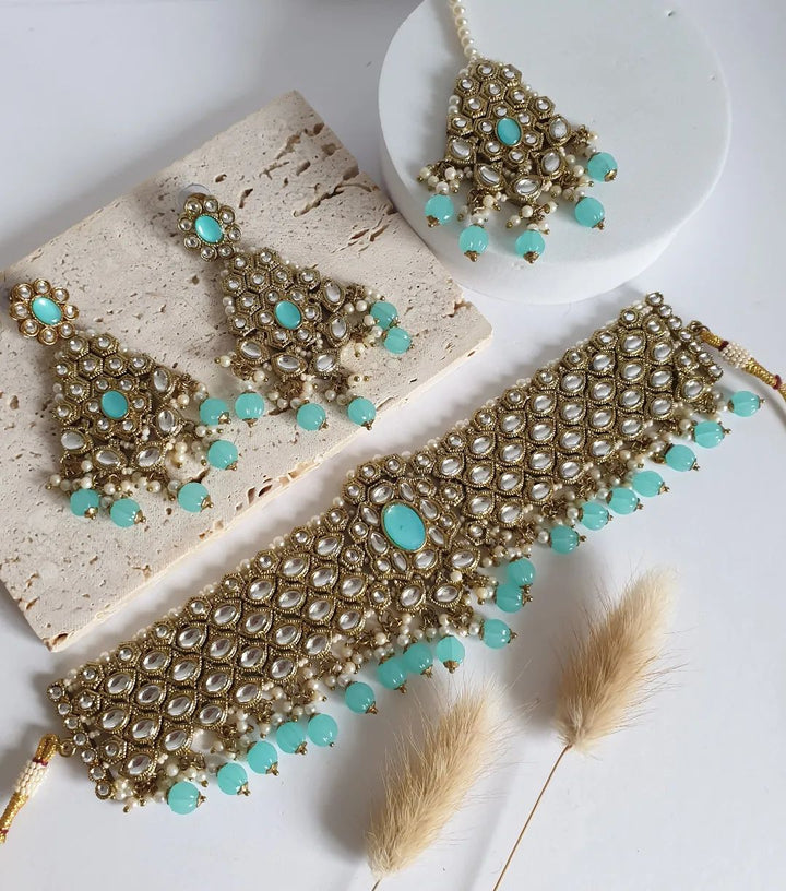 Gabi Kundan Necklace Set