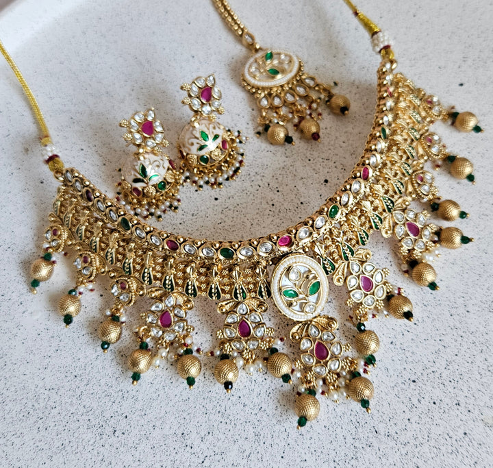 HADLEY Choker Set