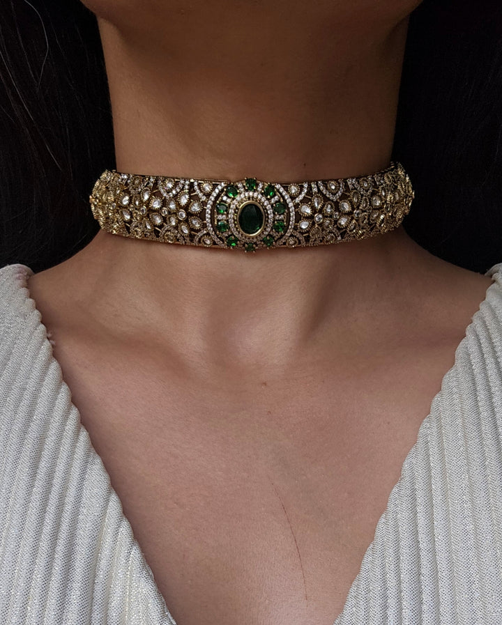GAVY Choker Set