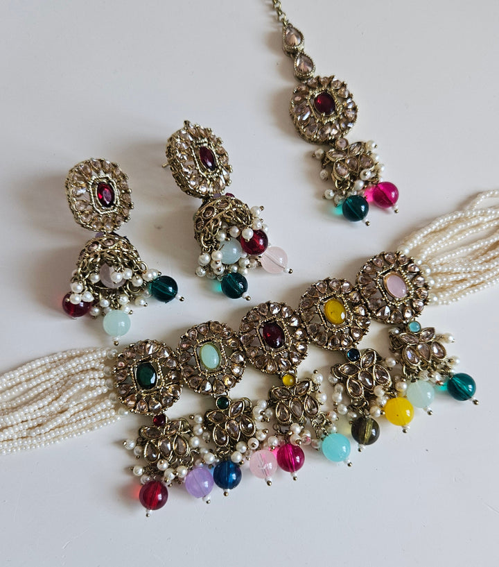 Lopa Choker Set