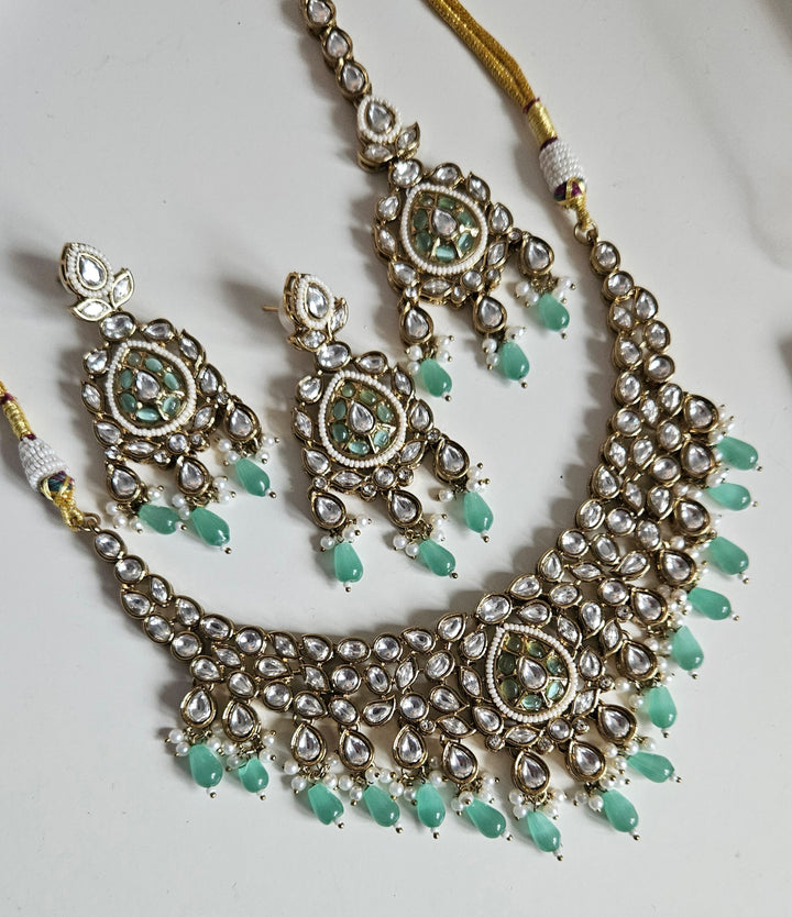 EKAMNOOR Necklace Set