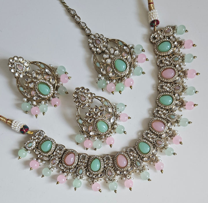 LIOR Necklace Set