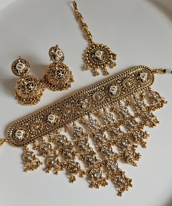 GORISHA Choker Set