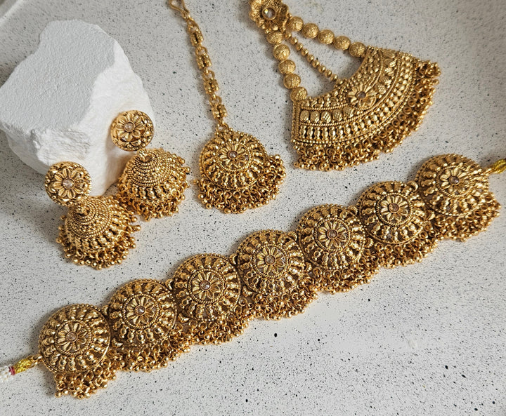 VONITA Choker Set