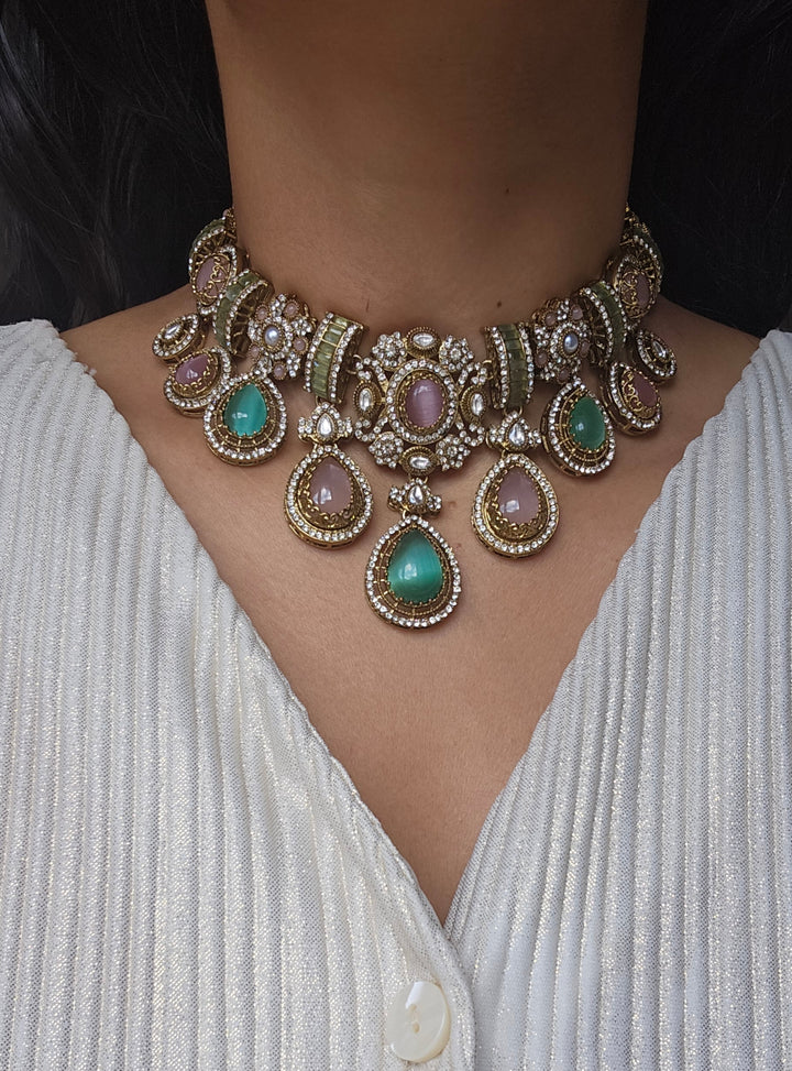 PAWAN Choker Set