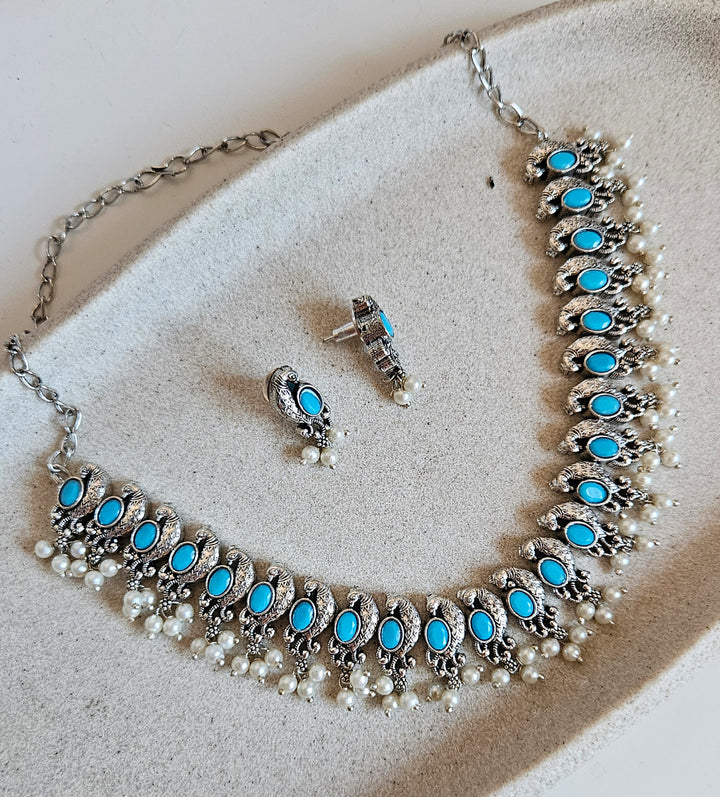 SARJNA Choker/Necklace Set