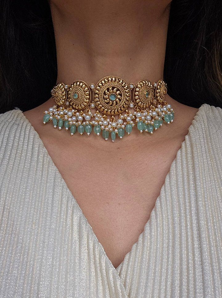 SHIFALI Choker Set