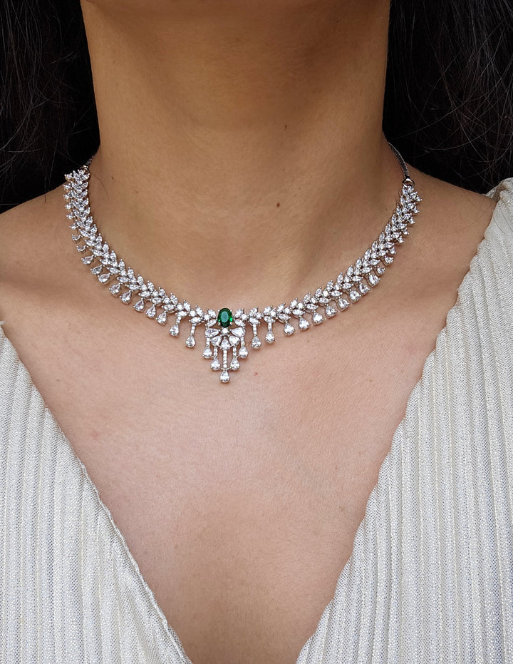 JAWANDA Necklace Set