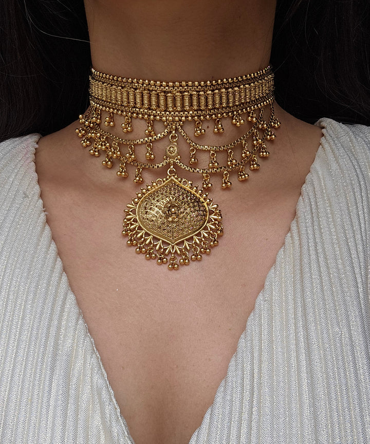 SHOBNA Choker Set