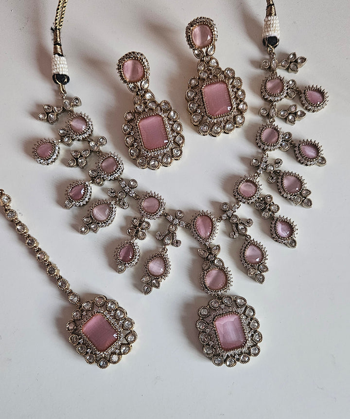 SHIANA Necklace/Choker Set