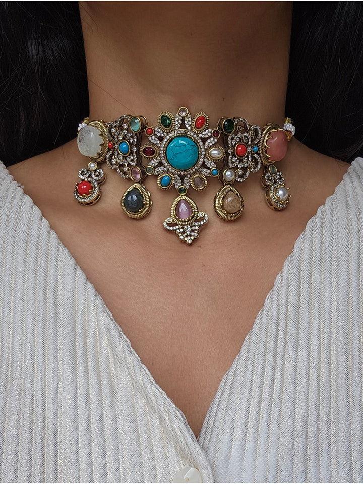 LAILA Choker Set