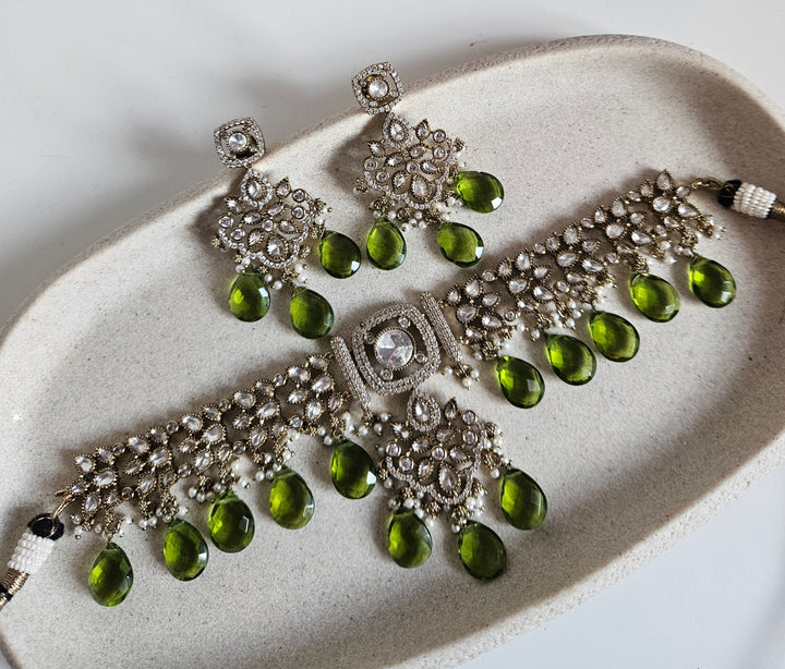 AFIYA Choker Set