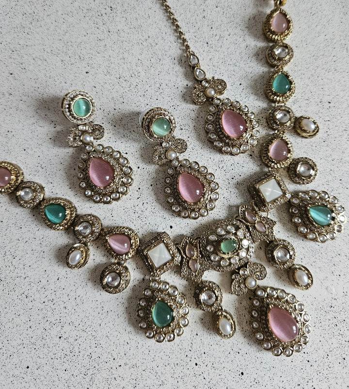 DANNY Necklace/Choker Set