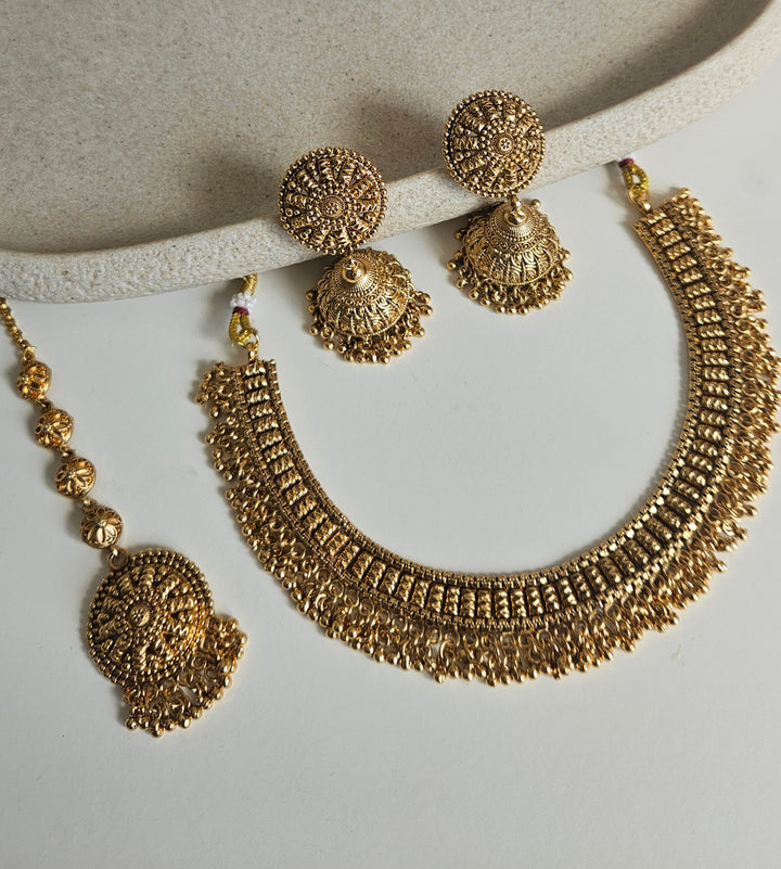 RIDHIMA Necklace Set