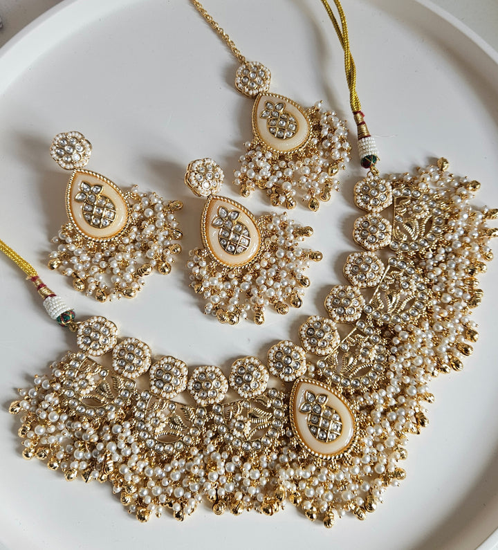 DEEYA Necklace Set