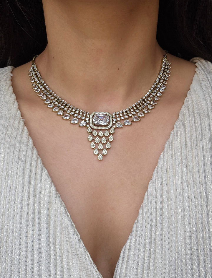 SARTAJ Necklace Set