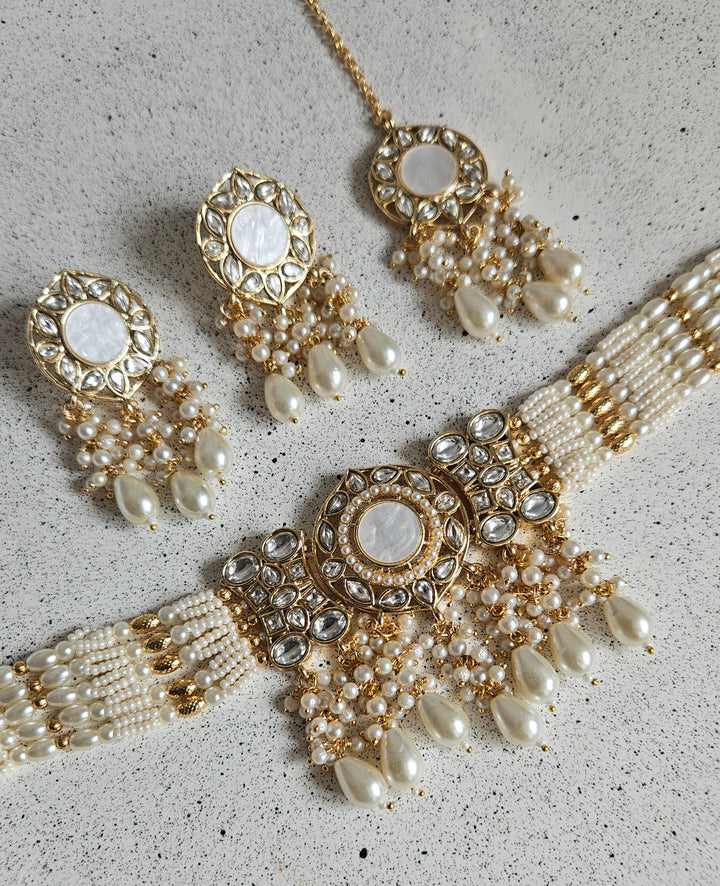 ASEES Choker Set