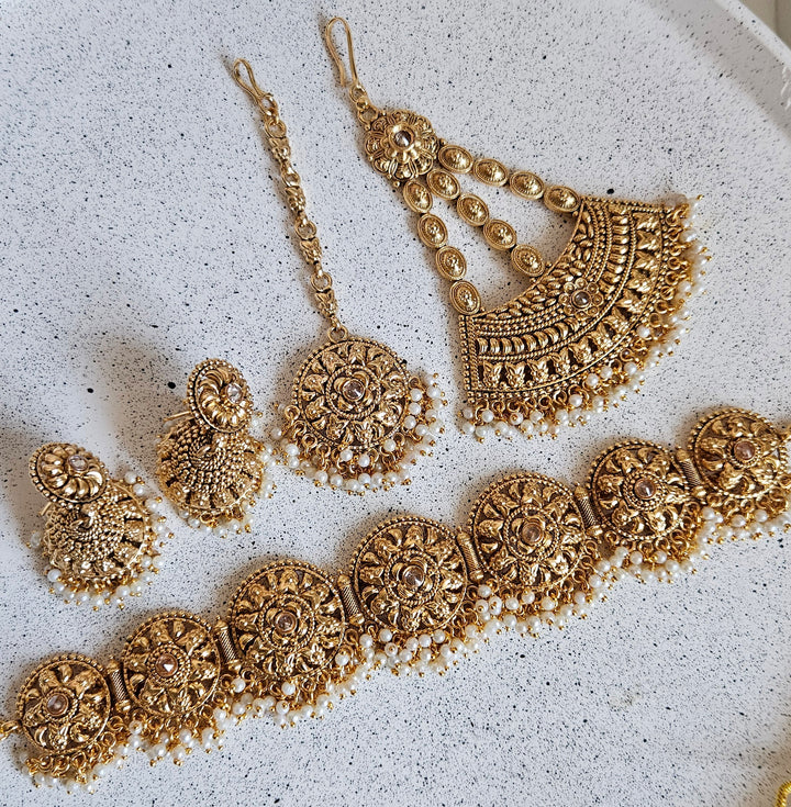 FERHANA Choker Set