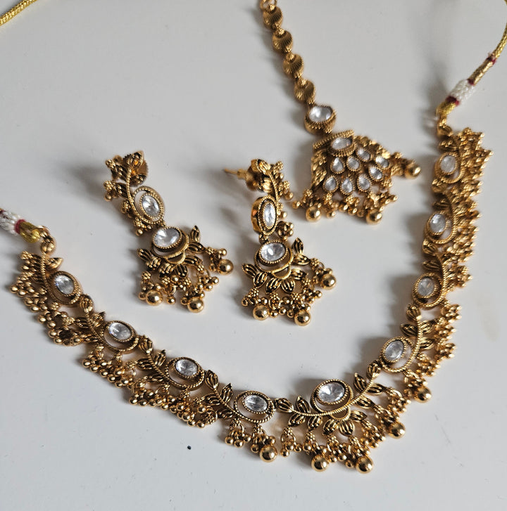 DAVINDER Necklace Set