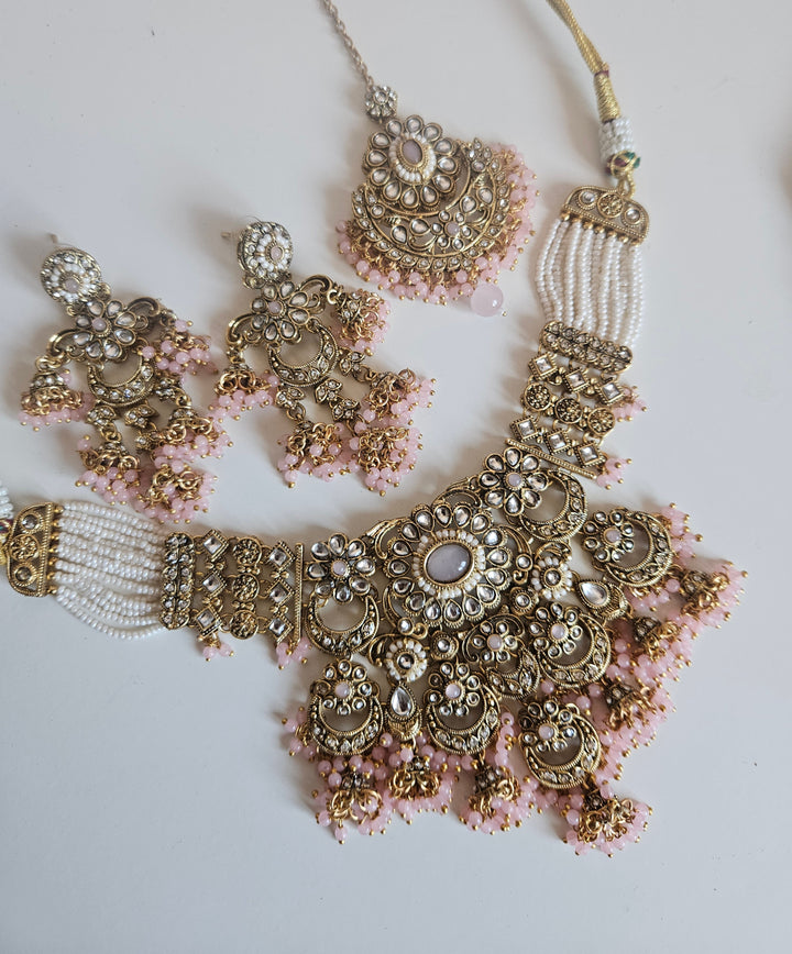RAVJOT Choker/Necklace Set