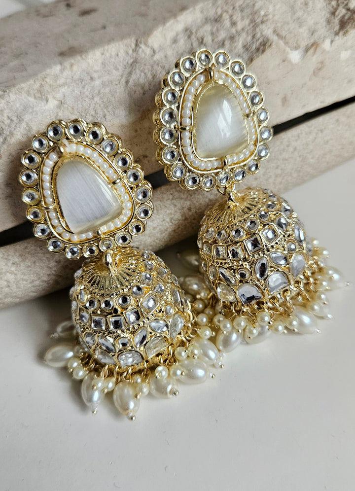 YVONNE Earrings