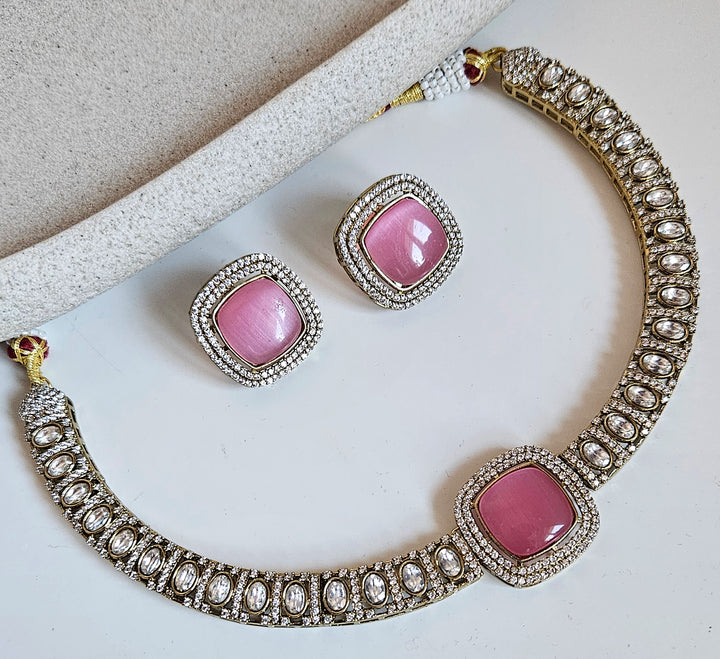 ELERI Necklace Set