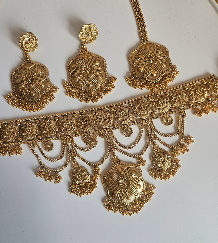 LOVEMEET Choker Set