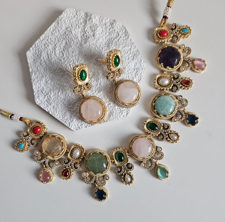 SELFRIDGE DESIGN 15 Choker/Necklace Set