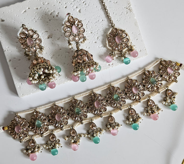 Devi Choker Set