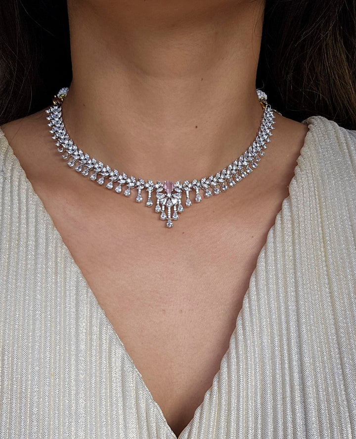 JAWANDA Necklace Set