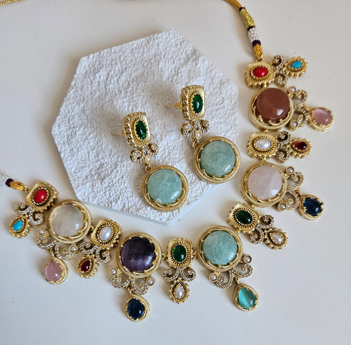 SELFRIDGE DESIGN 12 Choker/Necklace Set