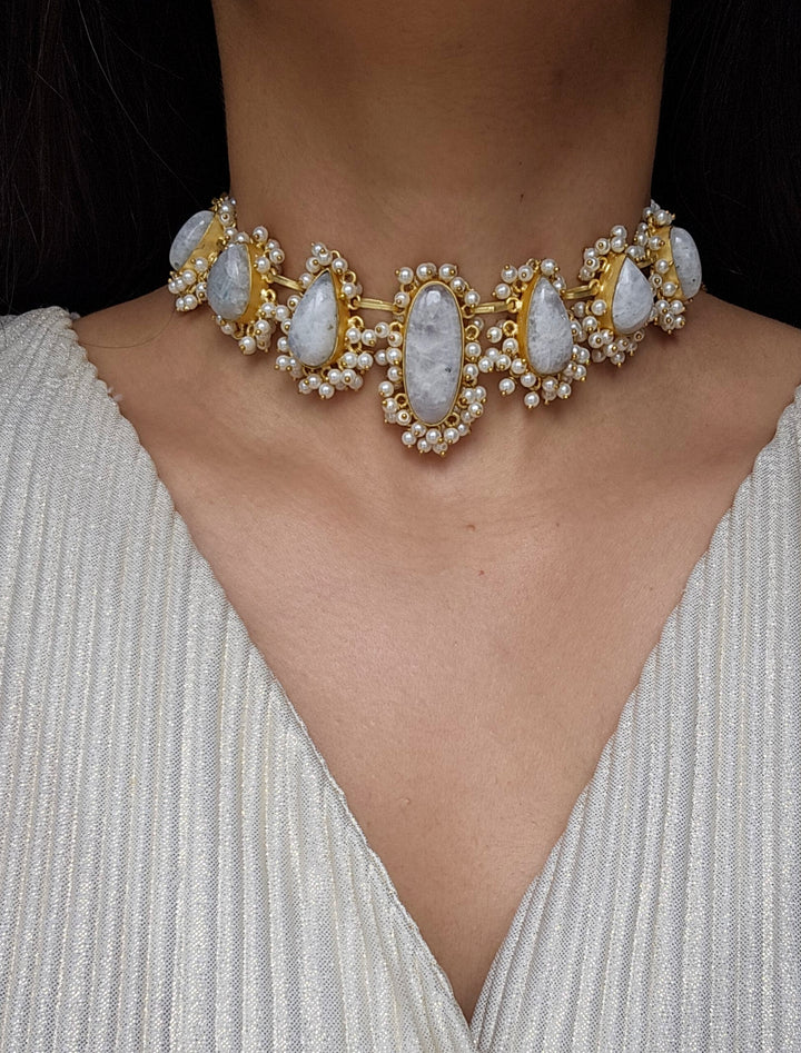 PRANITI Choker/Necklace Set