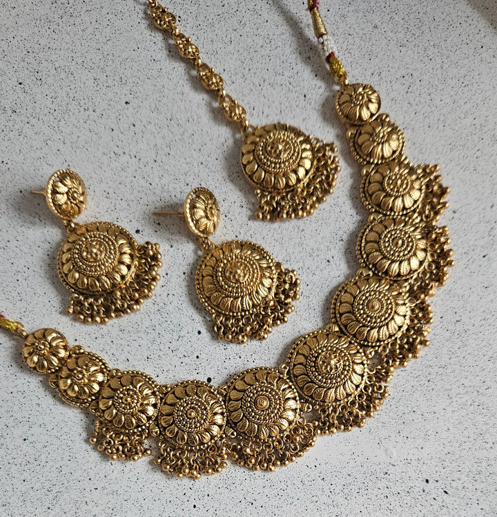 NEHAL Necklace Set