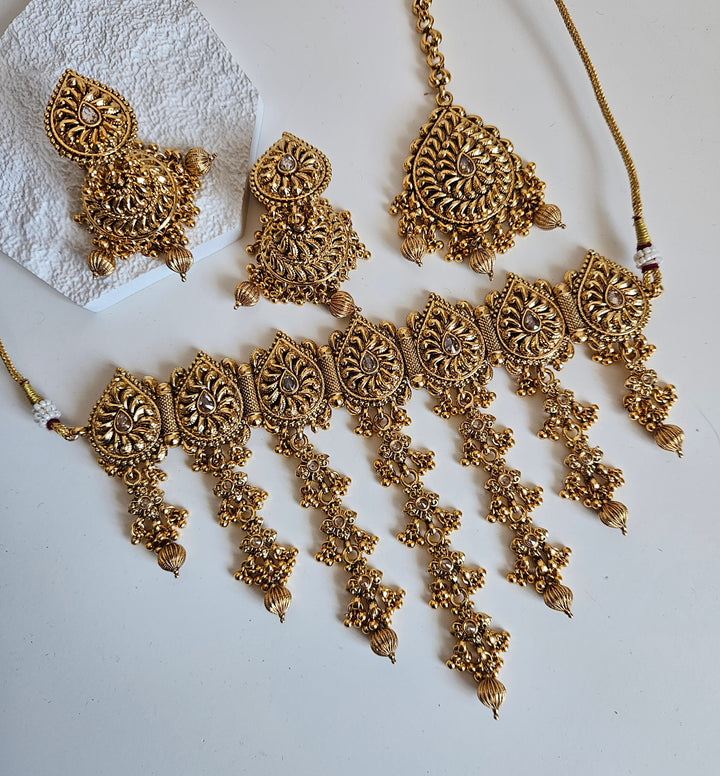 ANYA Choker Set