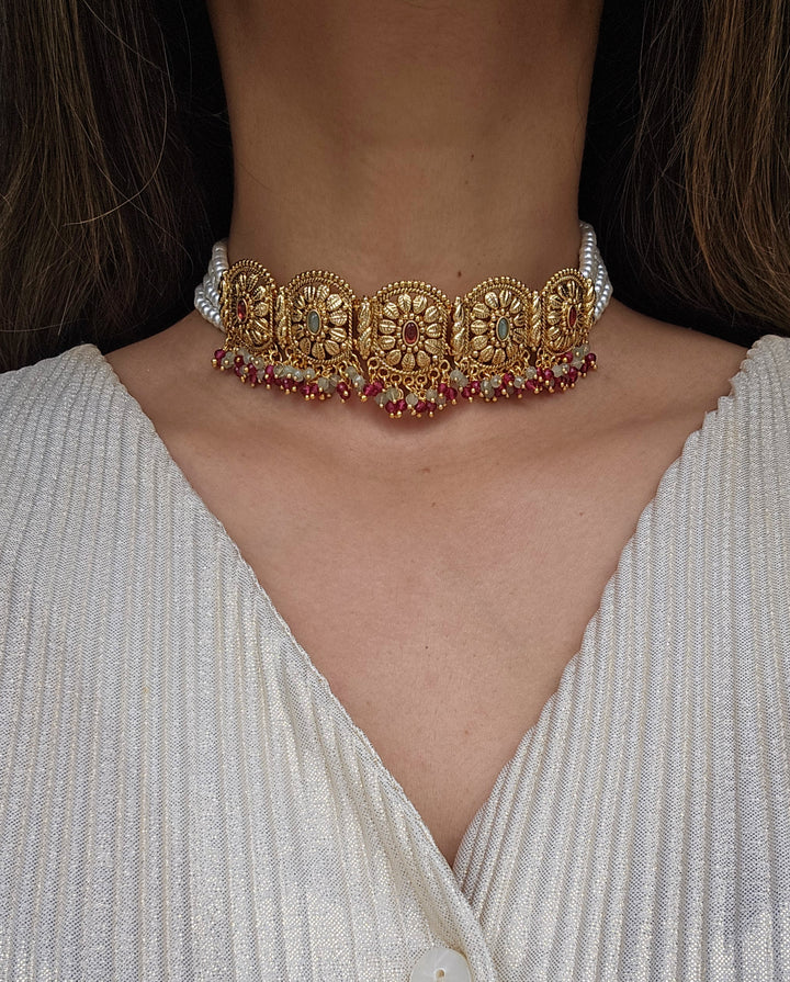 LARA Choker Set