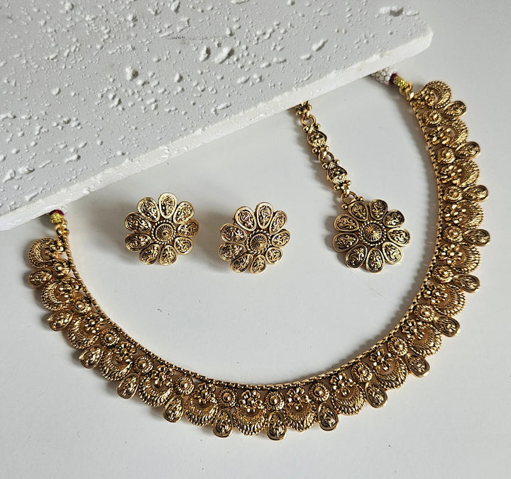 GURPREET Necklace Set