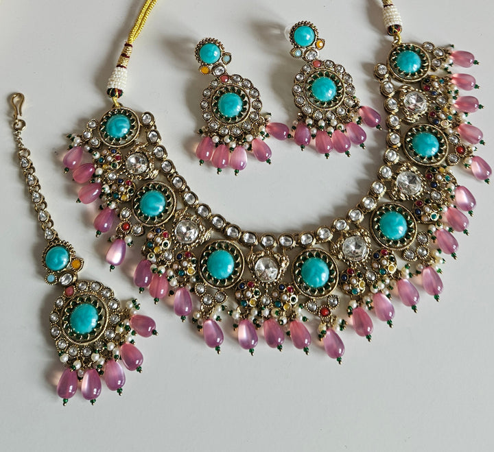 JAYSHREE Necklace Set