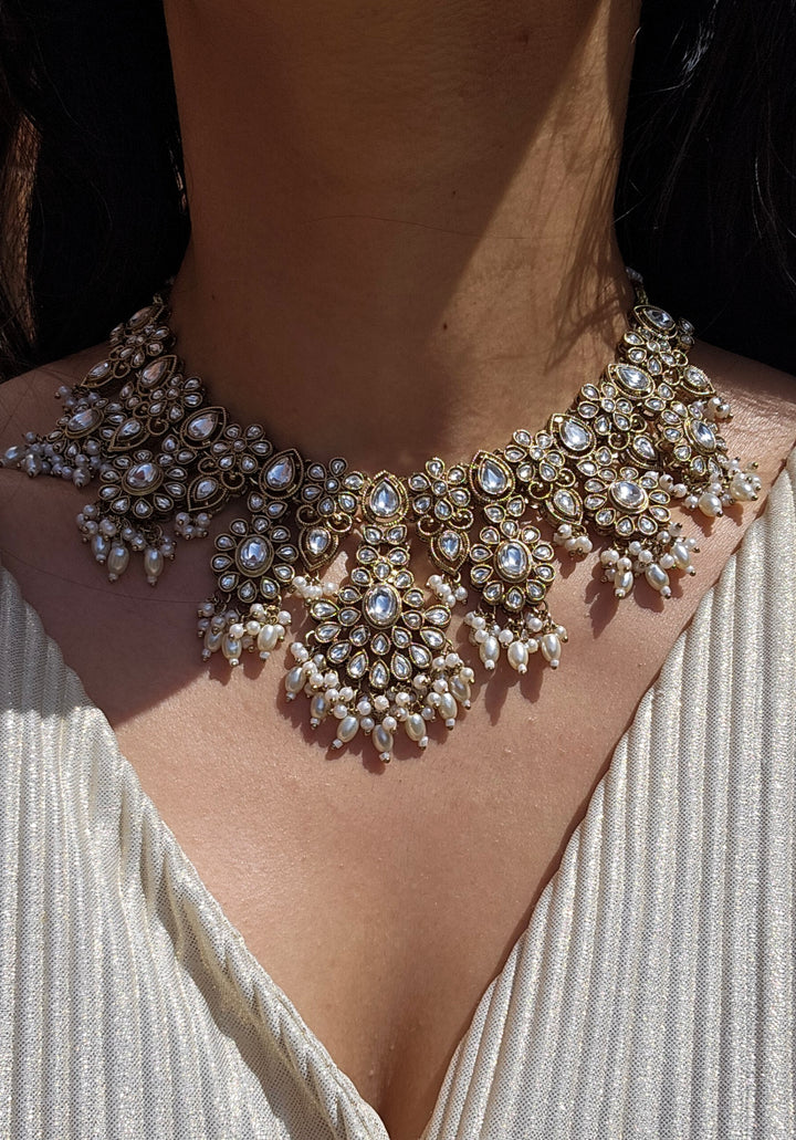 JAANKI Necklace Set